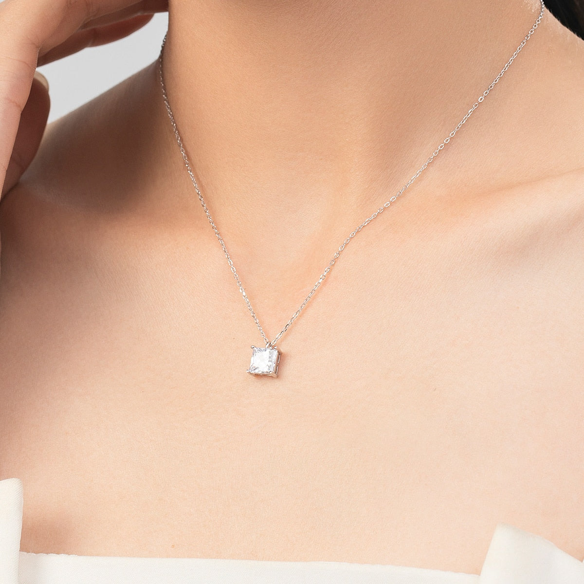 Deep Trust Necklace