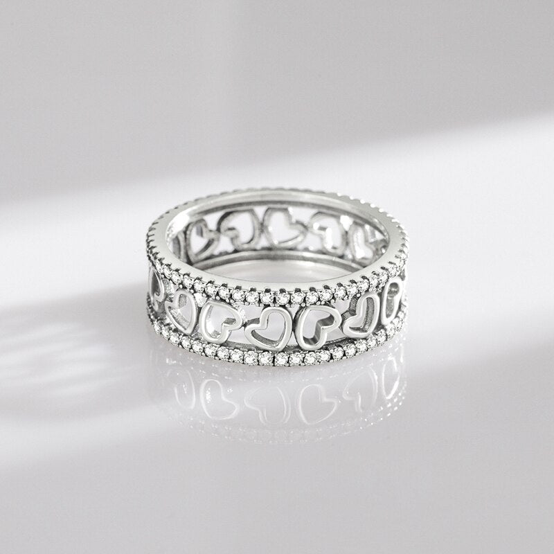 Hearts Finger Ring