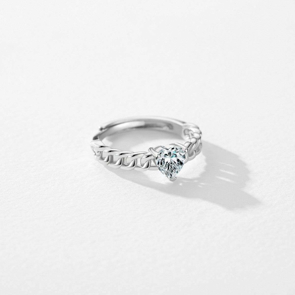 Hearty Chain Ring