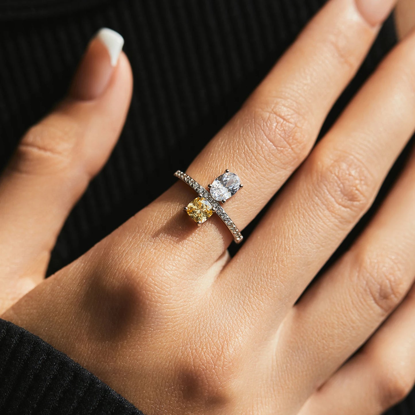 Square & Oval Contrast Ring
