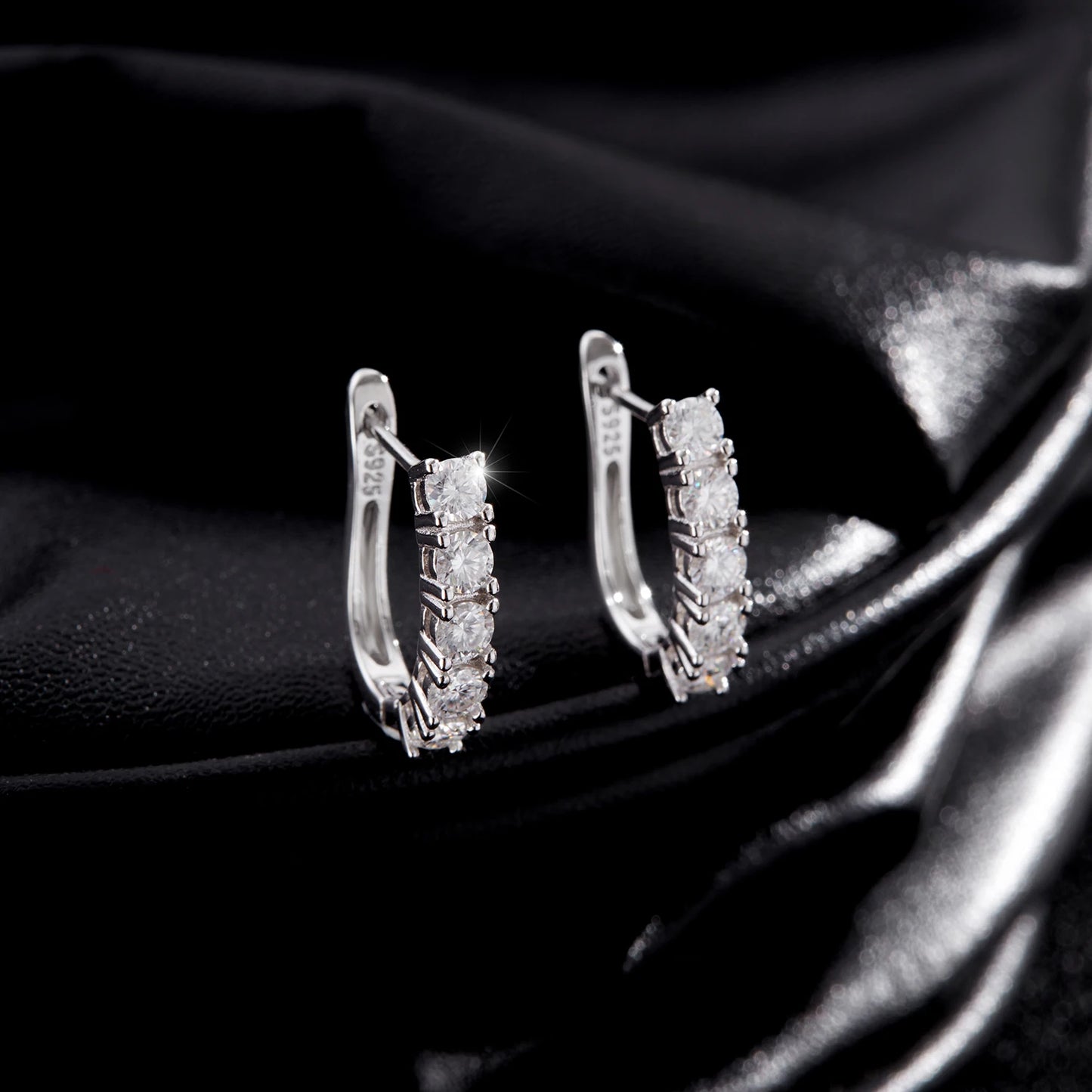 U Shape D Color Moissanite Earrings