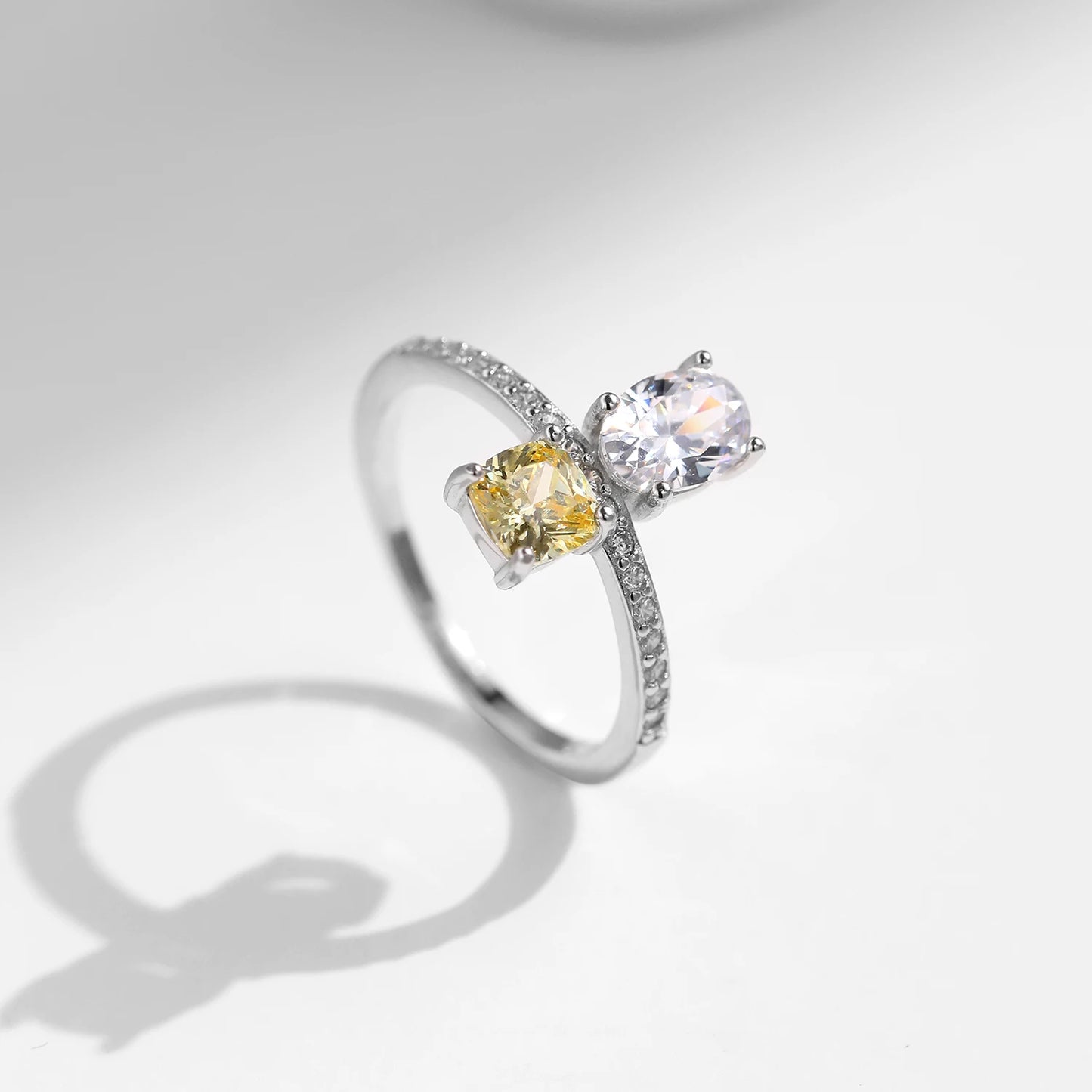 Square & Oval Contrast Ring