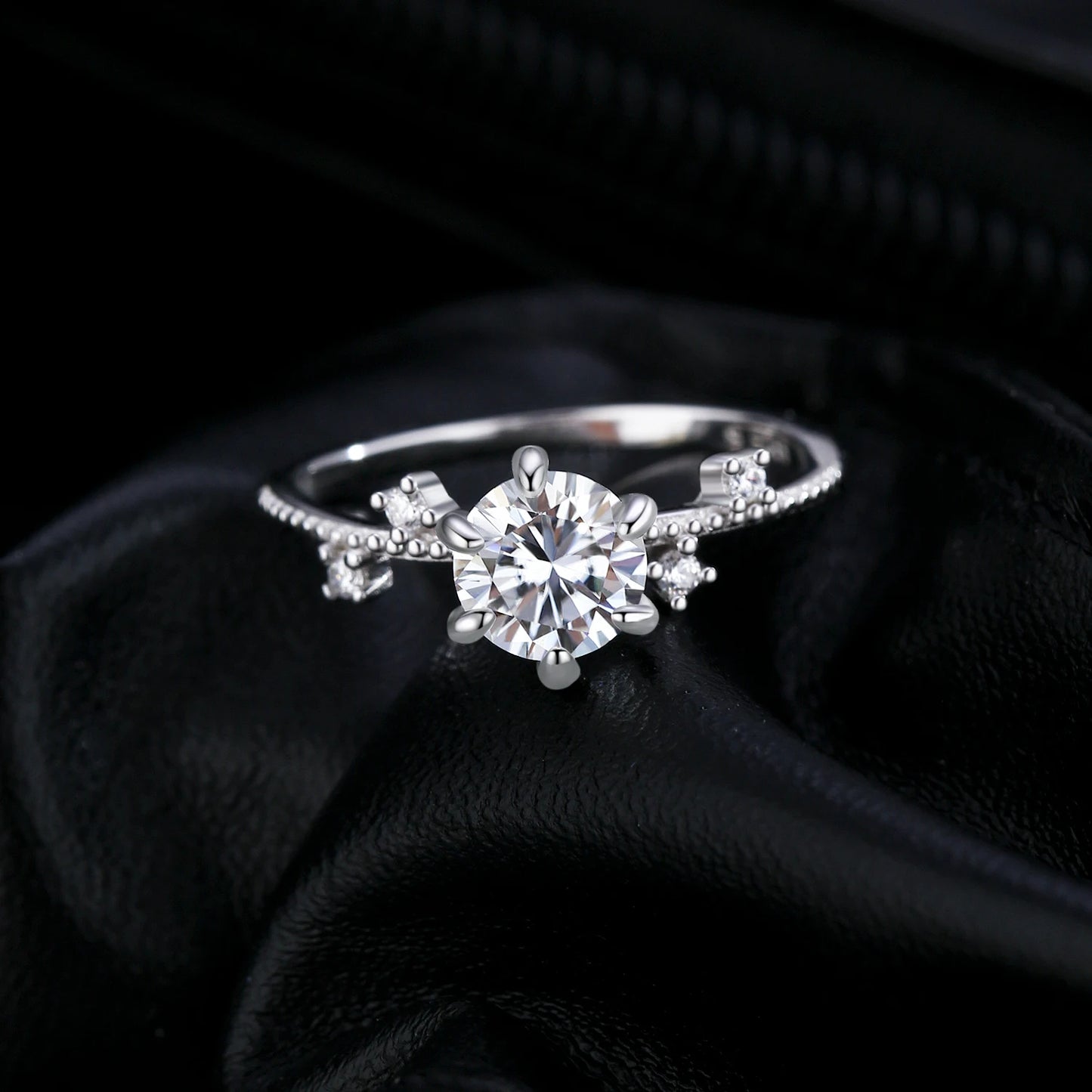 1CT Moissanite Delicate Flower Six Claws Ring