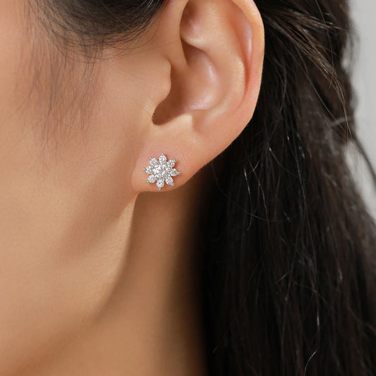 Classic Flowers Moissanite Stud Earrings