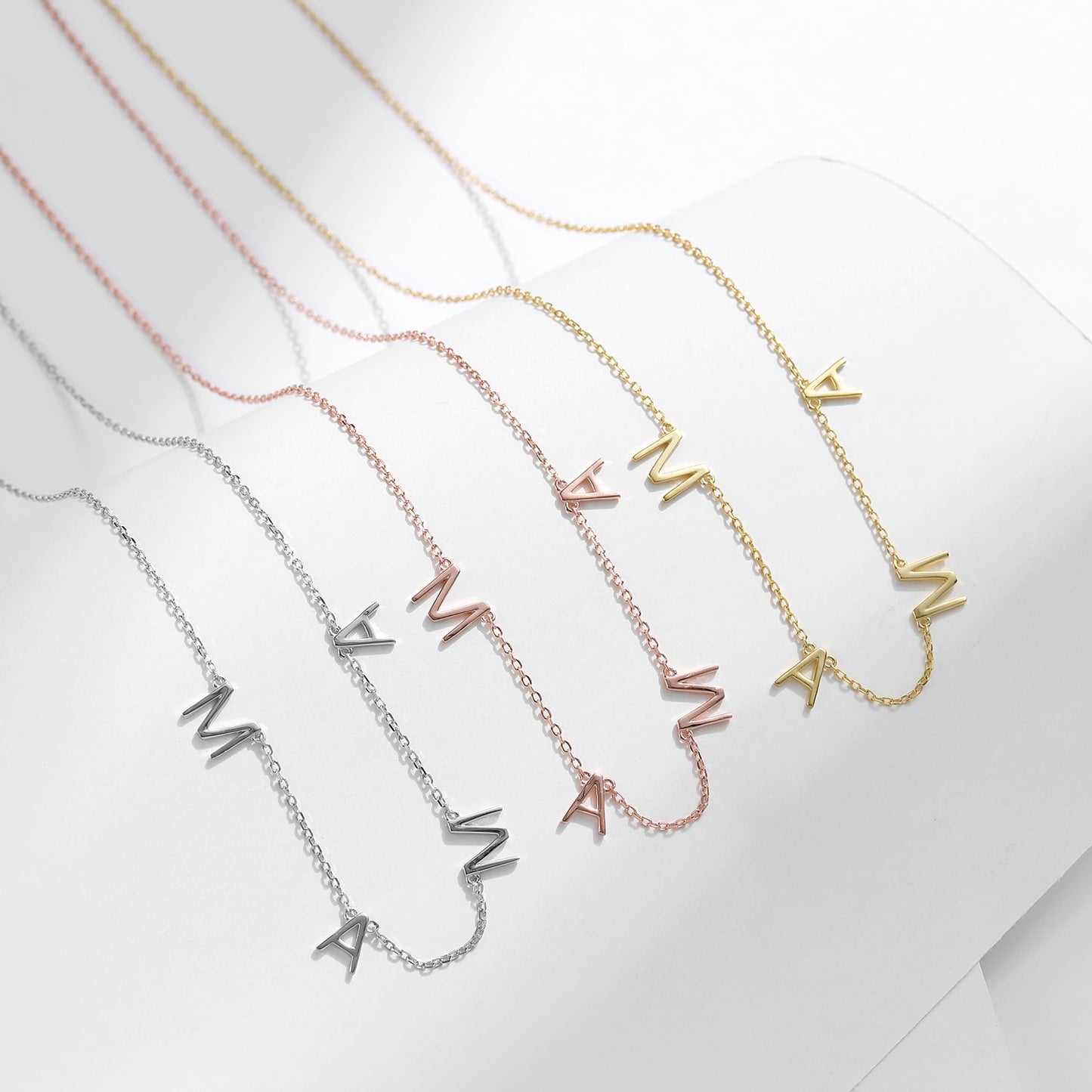 Simple MAMA Necklace