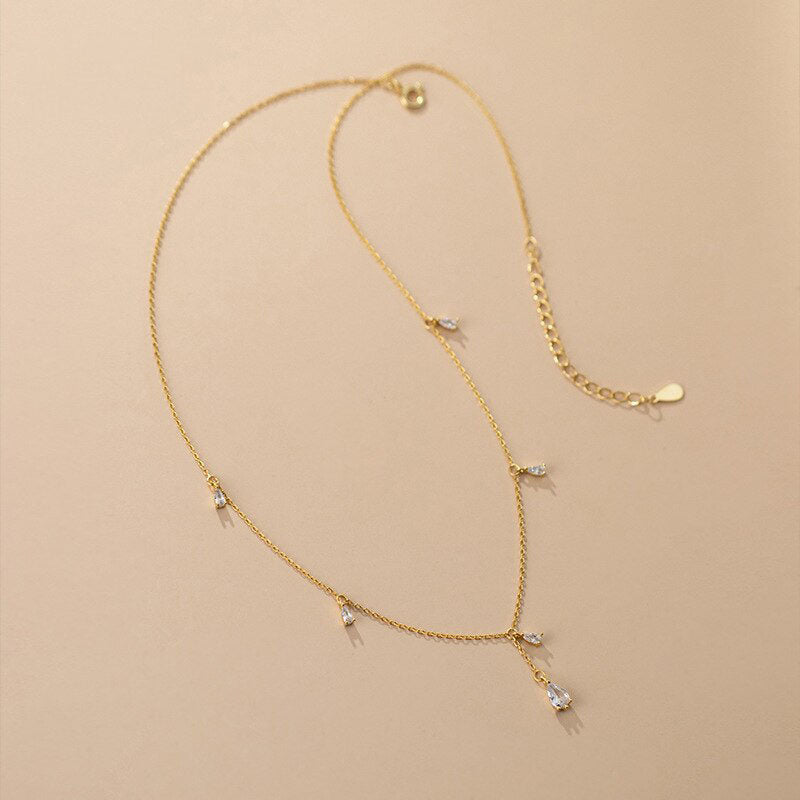 Twinkling Water Drop Necklace - RawaJewels