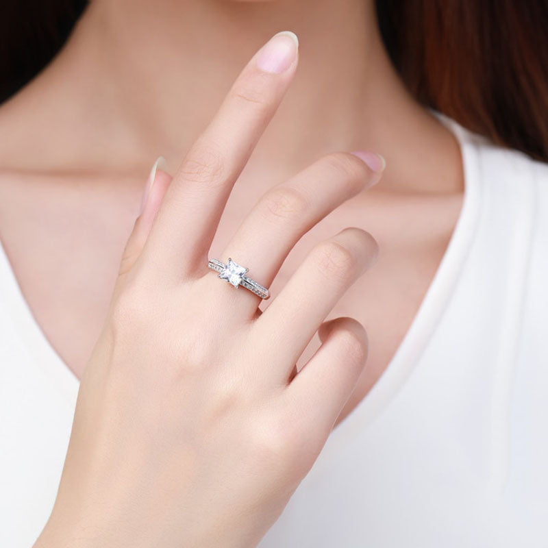 Sparky Ring