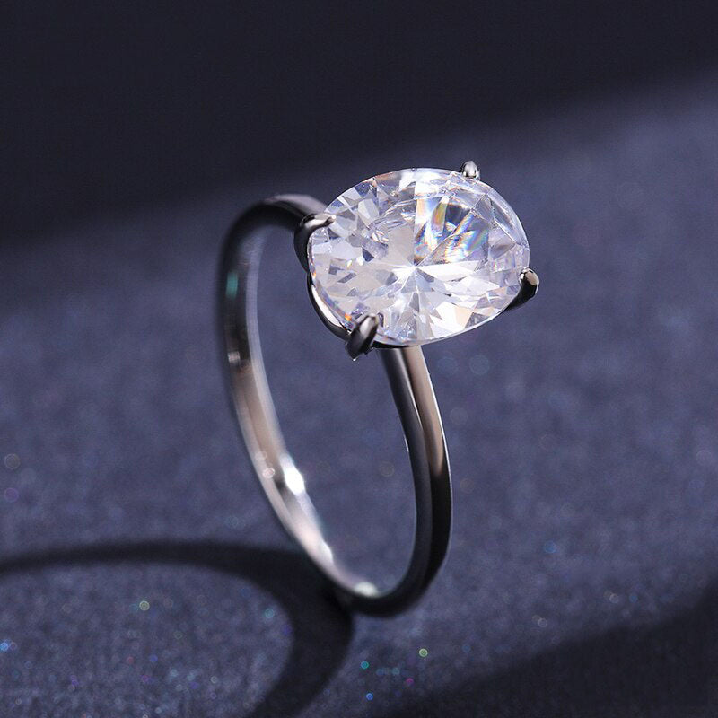 Luxury Oval Cut Ring - RawaJewels