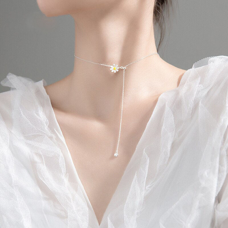 Daisy Tassel Necklace - RawaJewels