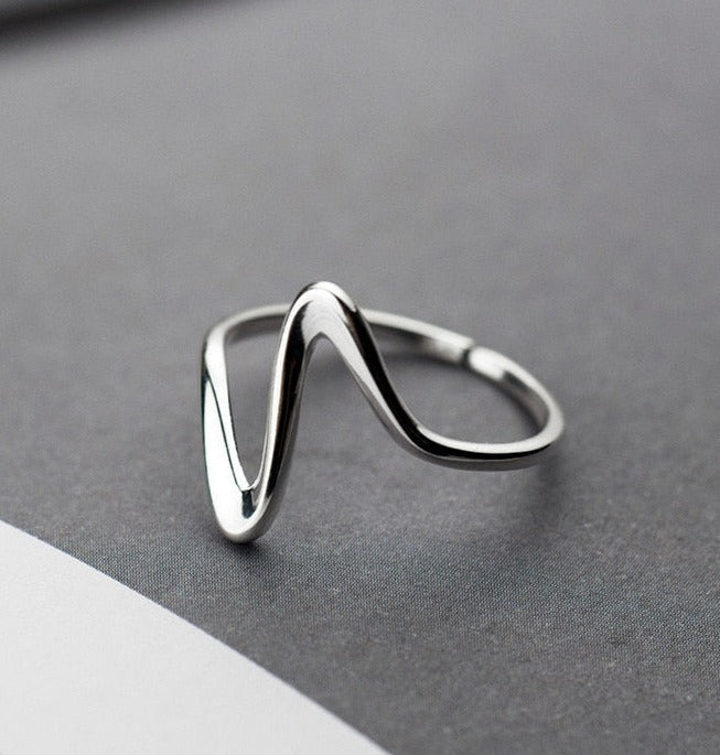 Wavy Ring