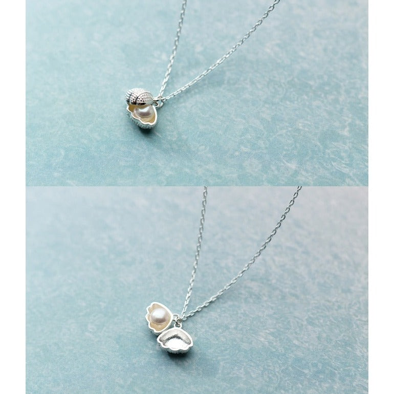 Natural Freshwater Pearl Shell Necklace