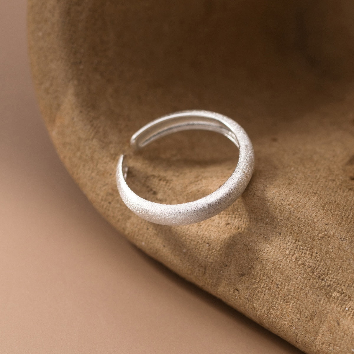 Clover Ring