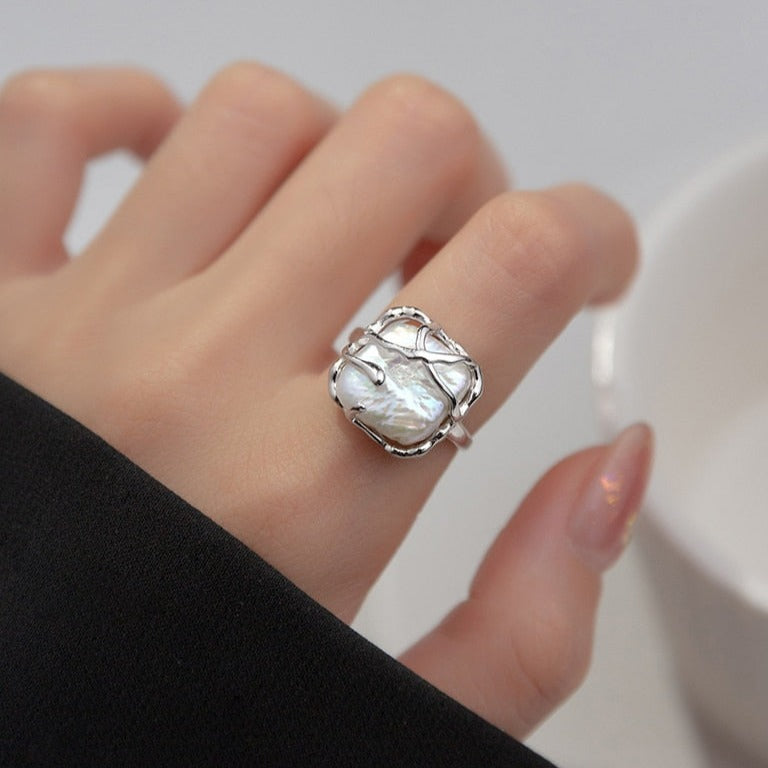 Si Ring & Nay Ring