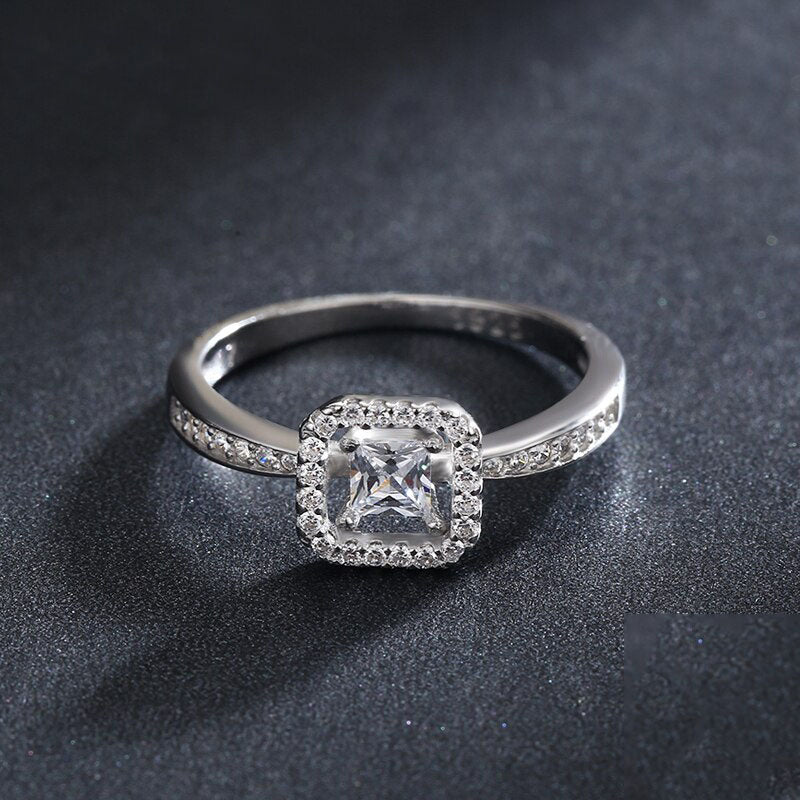 Twinkling Square Ring - RawaJewels