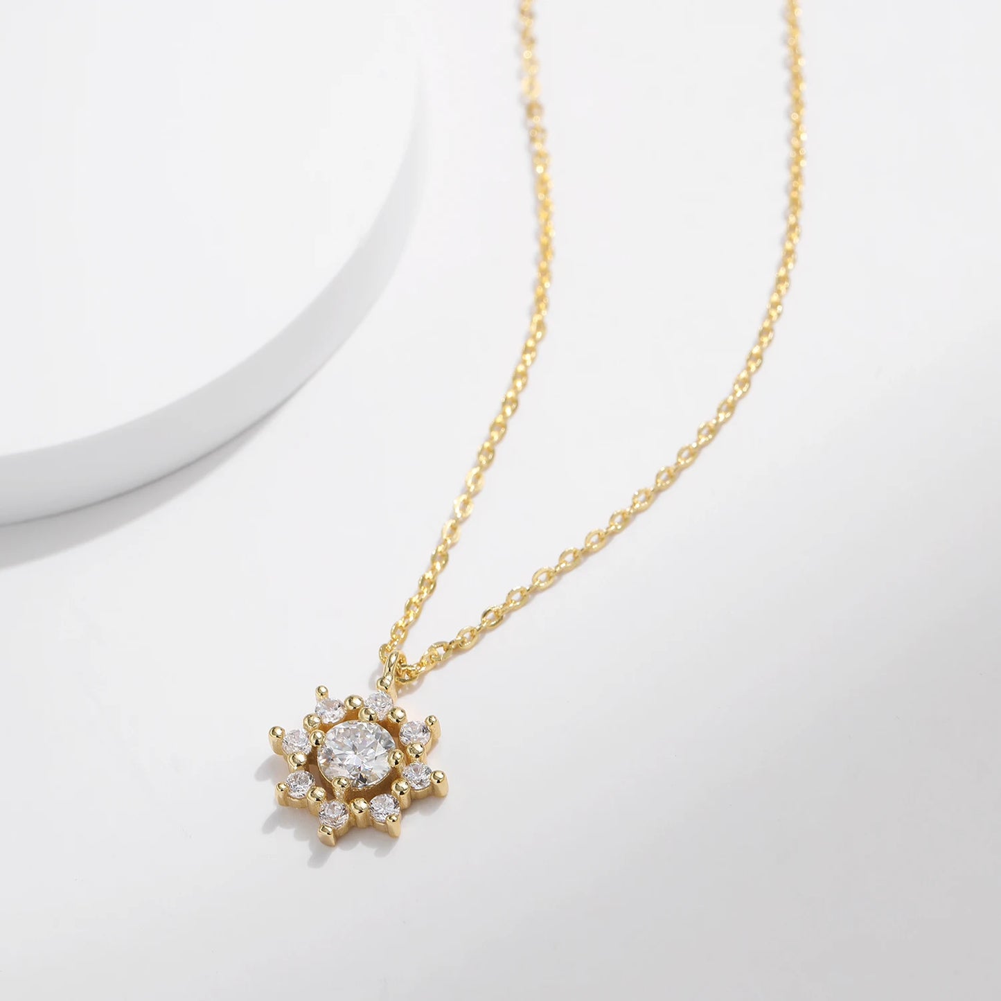 Snowflake 0.5 Carat Moissanite Necklace