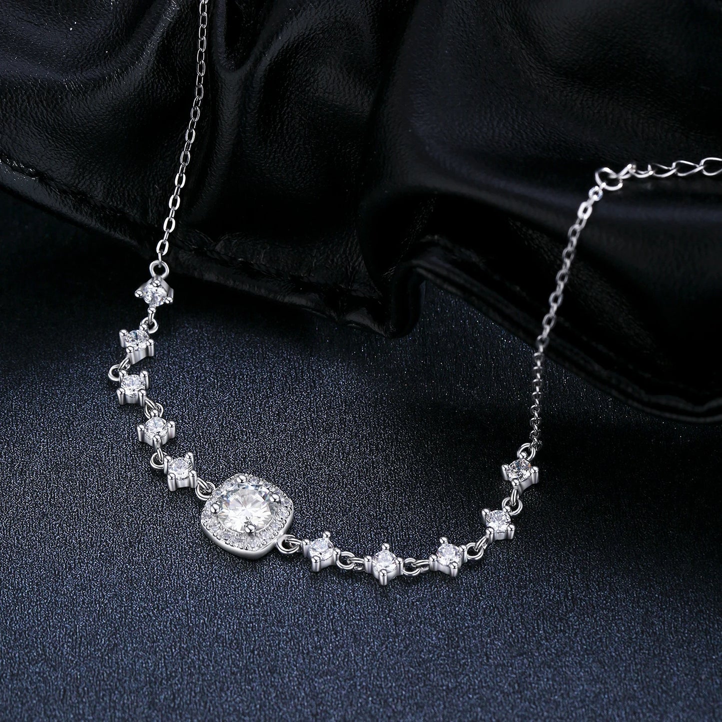 Awesome Moissanite Geometric Charm Jewelry Set