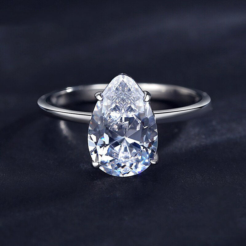 Luxury 3ct Droplet Ring - RawaJewels
