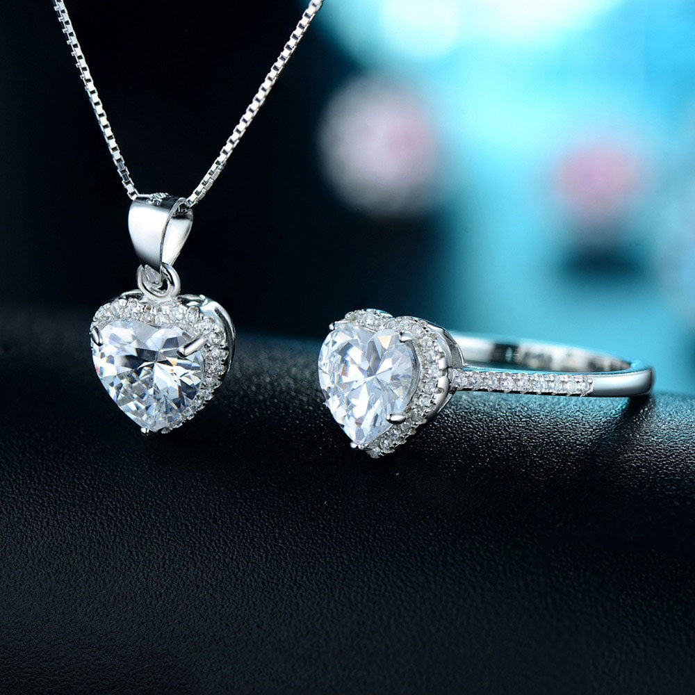 The Heart Ring & Necklace Jewelry Set - RawaJewels
